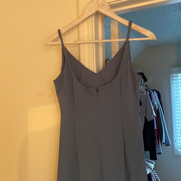 Formal dress - Picture 4 of 8